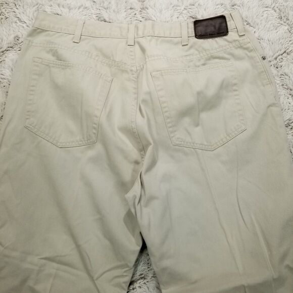 Calvin Klein Jeans Mens 38×30 Silver Easy Fit Flat front Straight - Picture 4 of 14